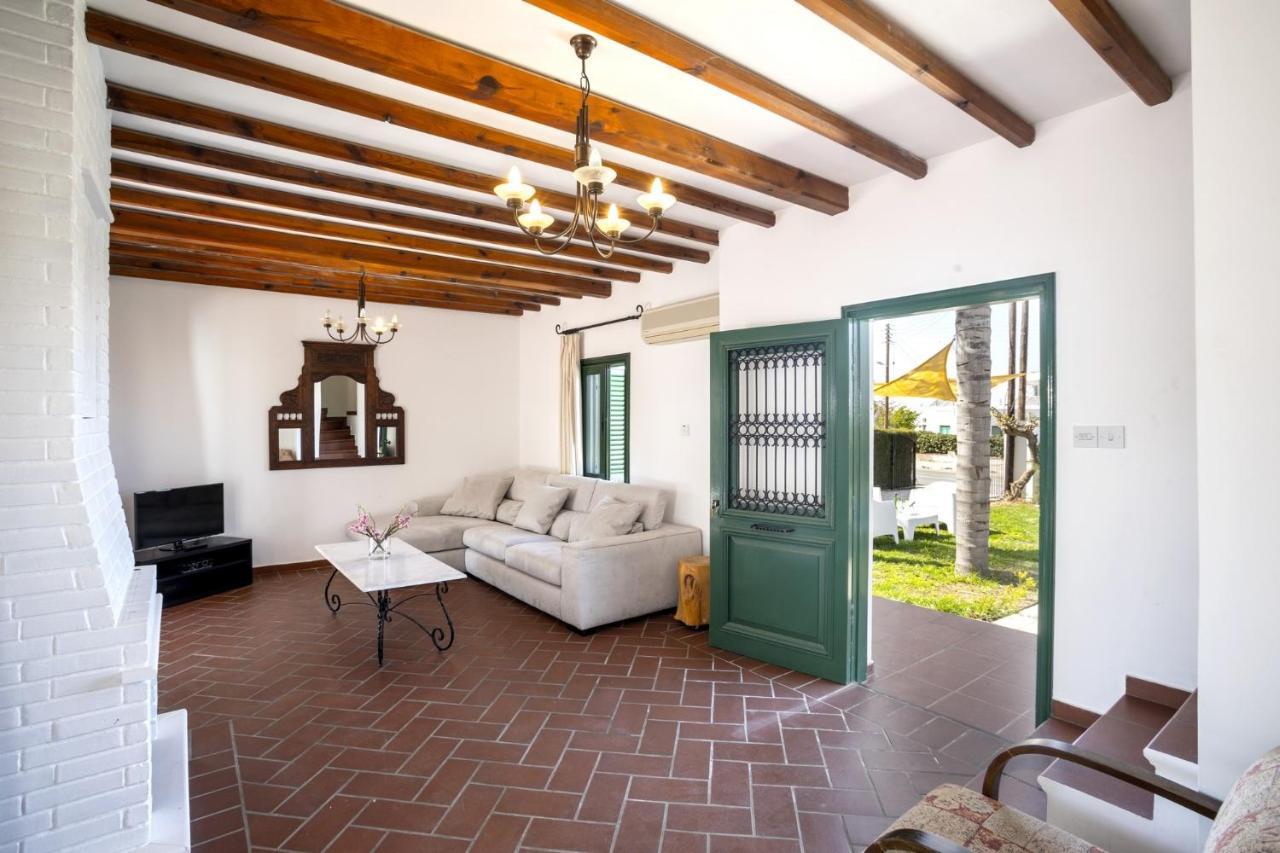 The Apple Tree Villa بروتاراس المظهر الخارجي الصورة