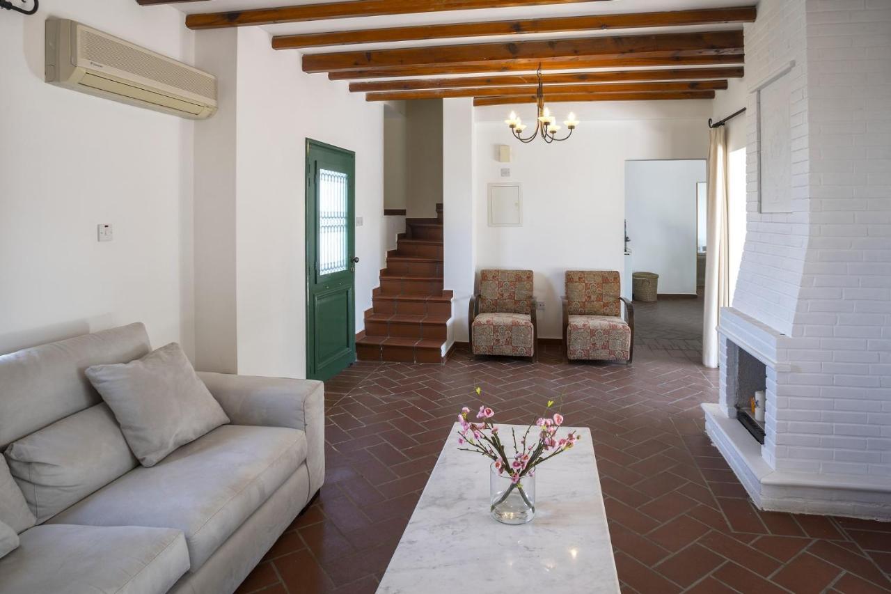 The Apple Tree Villa بروتاراس المظهر الخارجي الصورة